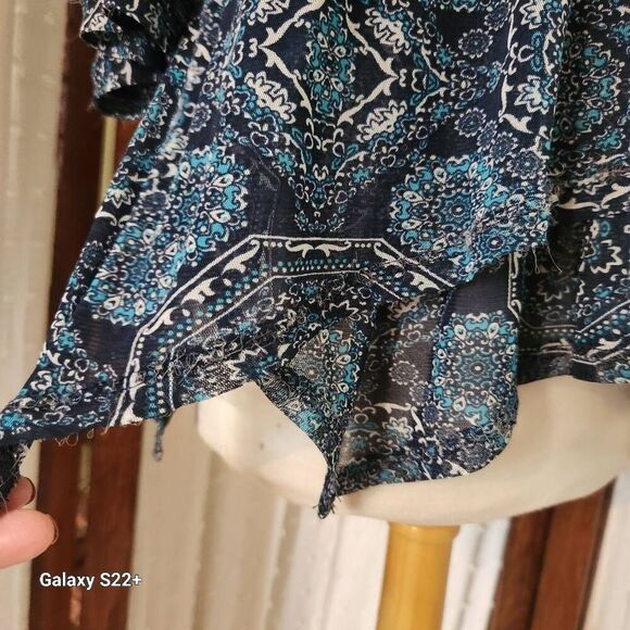 F91 Croft & Barrow blue sheer pattern lined blouse - Picture 5 of 11